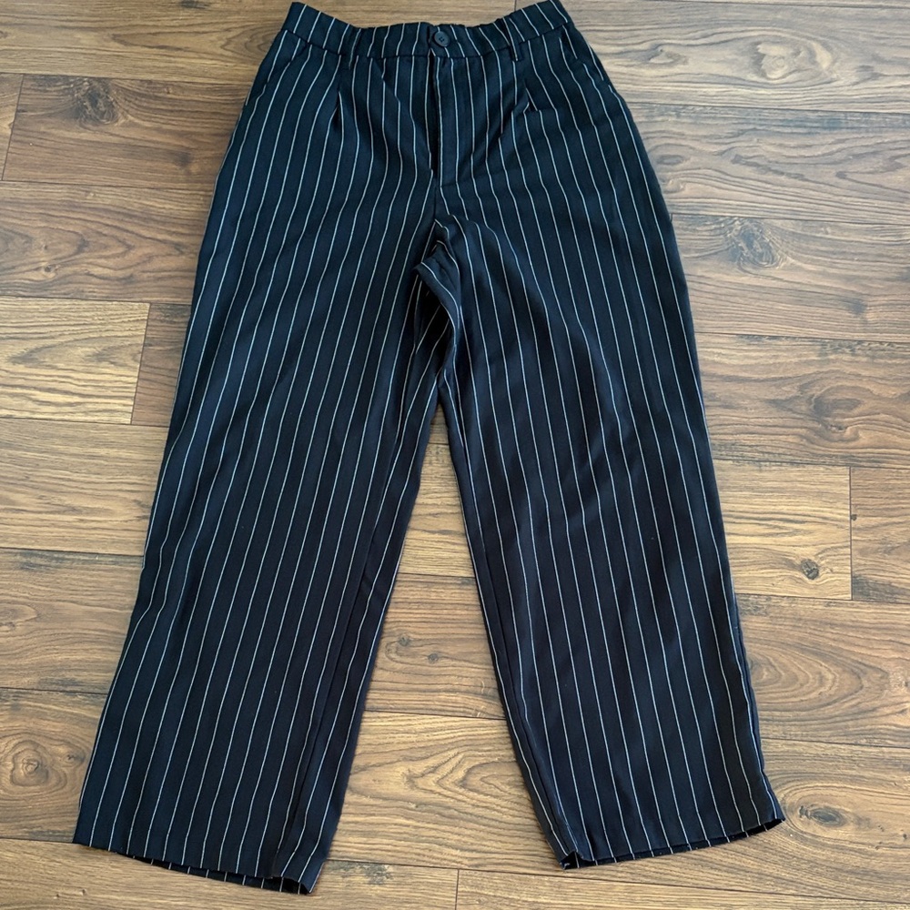 H&M Women’s Black Pinstripe Pants